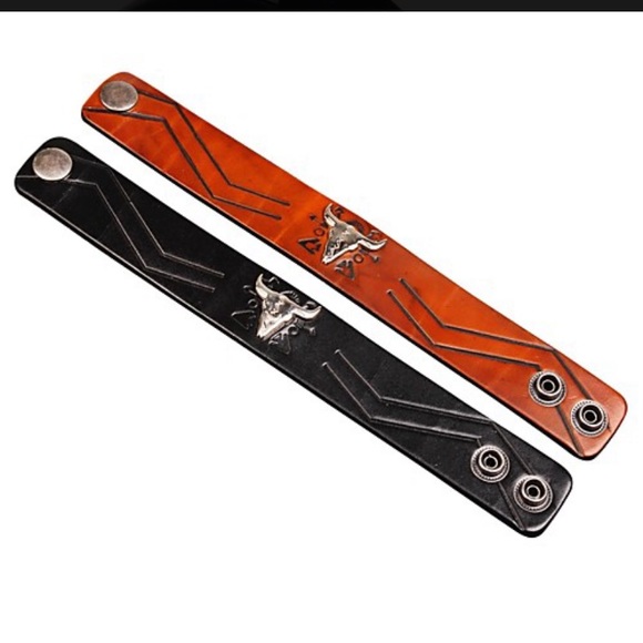 Vintage Leather bullhead bracelet - Picture 3 of 3